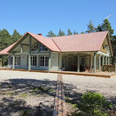 Villa Villa Dirhami Dirhami