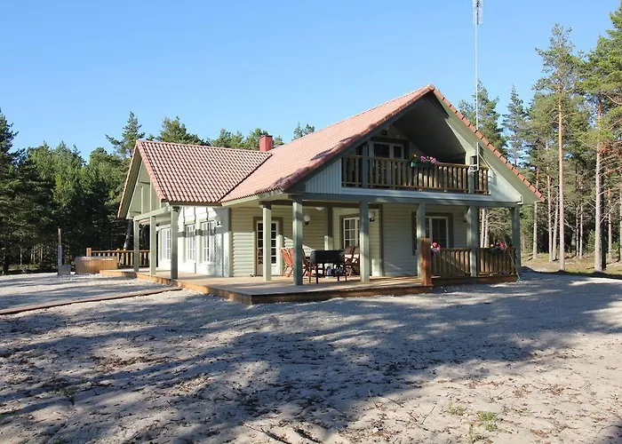 Villa Dirhami Dirhami