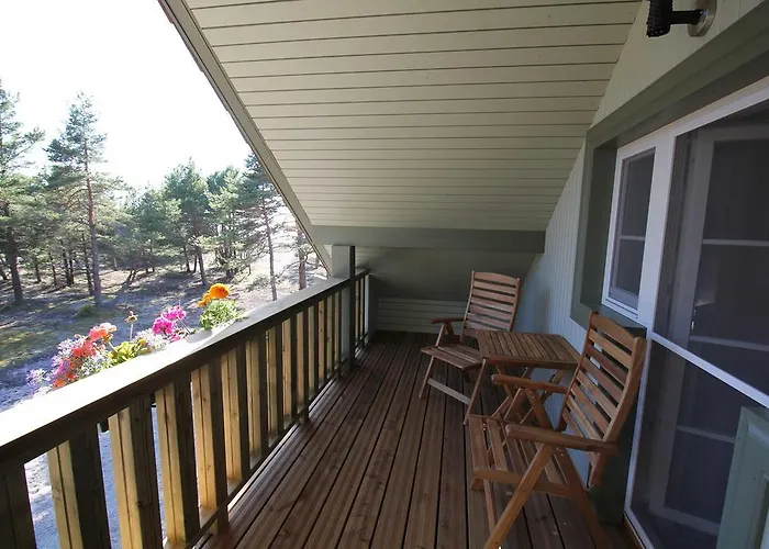 Villa Dirhami Villa *